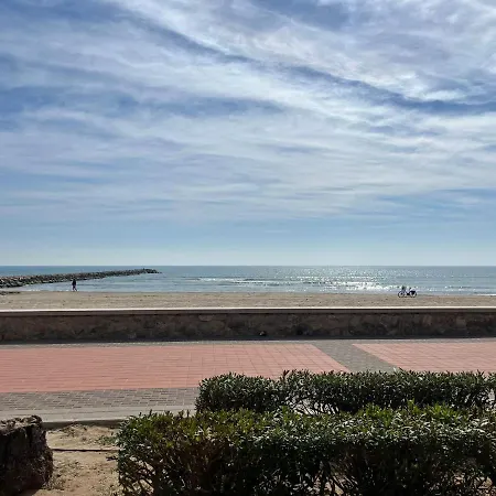 Ferienhaus Casa En Primera Linea De Playa Puzol