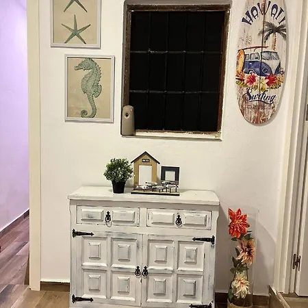 Casa En Primera Linea De Playa 度假居 *