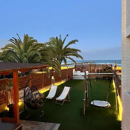 Casa En Primera Linea De Playa Feriehus
