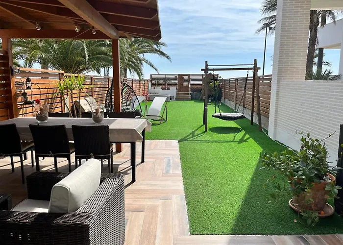 Casa En Primera Linea De Playa Puzol